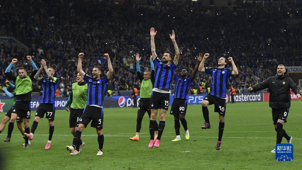 埃德森：巴西需要名气大、能匹配其地位的教练，安帅就是这样