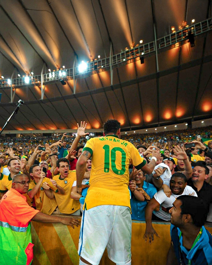 德转列本赛季俱乐部引援支出前10：英超9席，利物浦4.83亿第1（德转公布本季俱乐部引援花费前十：英超占九席，利物浦以4.83亿居首）