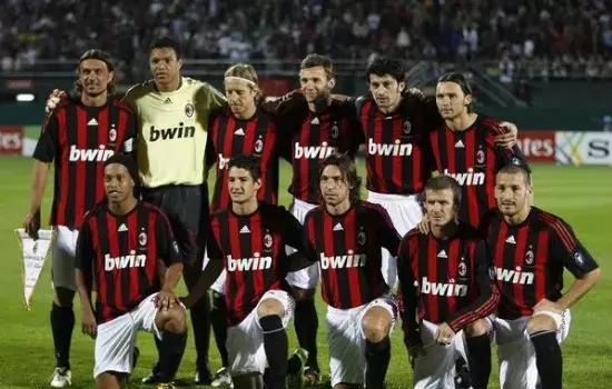 英媒：压垮骆驼的最后一根稻草，或是萨拉赫欧冠防守的懈怠