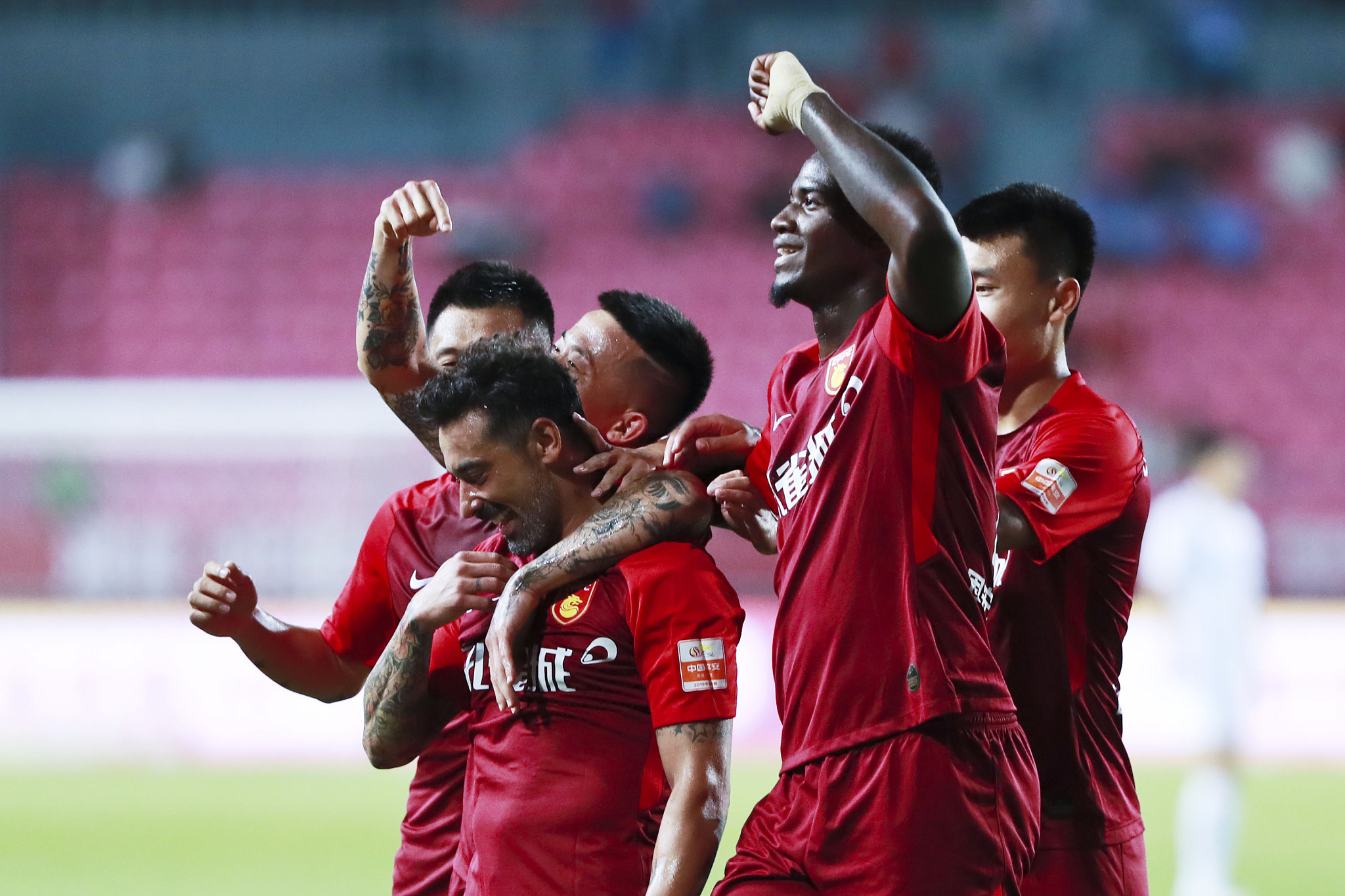 梅西助攻帽子戏法再次爆红全网