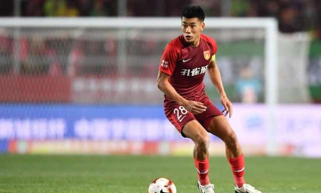 手感冰凉！赵嘉仁7中1仅拿3分1板2助1帽