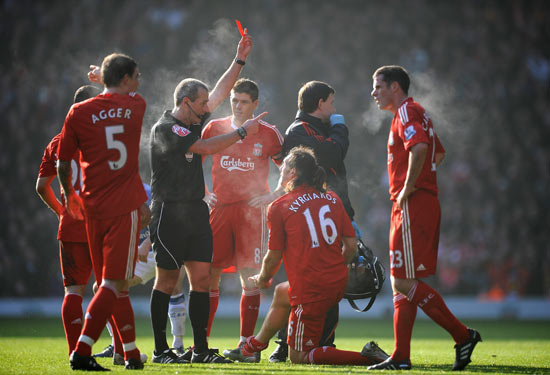 图片报：拜仁关注16岁艾希霍恩，赫塔考虑续约并提高解约金（图片报：拜仁盯上16岁小将艾希霍恩，赫塔拟续约并上调解约金）