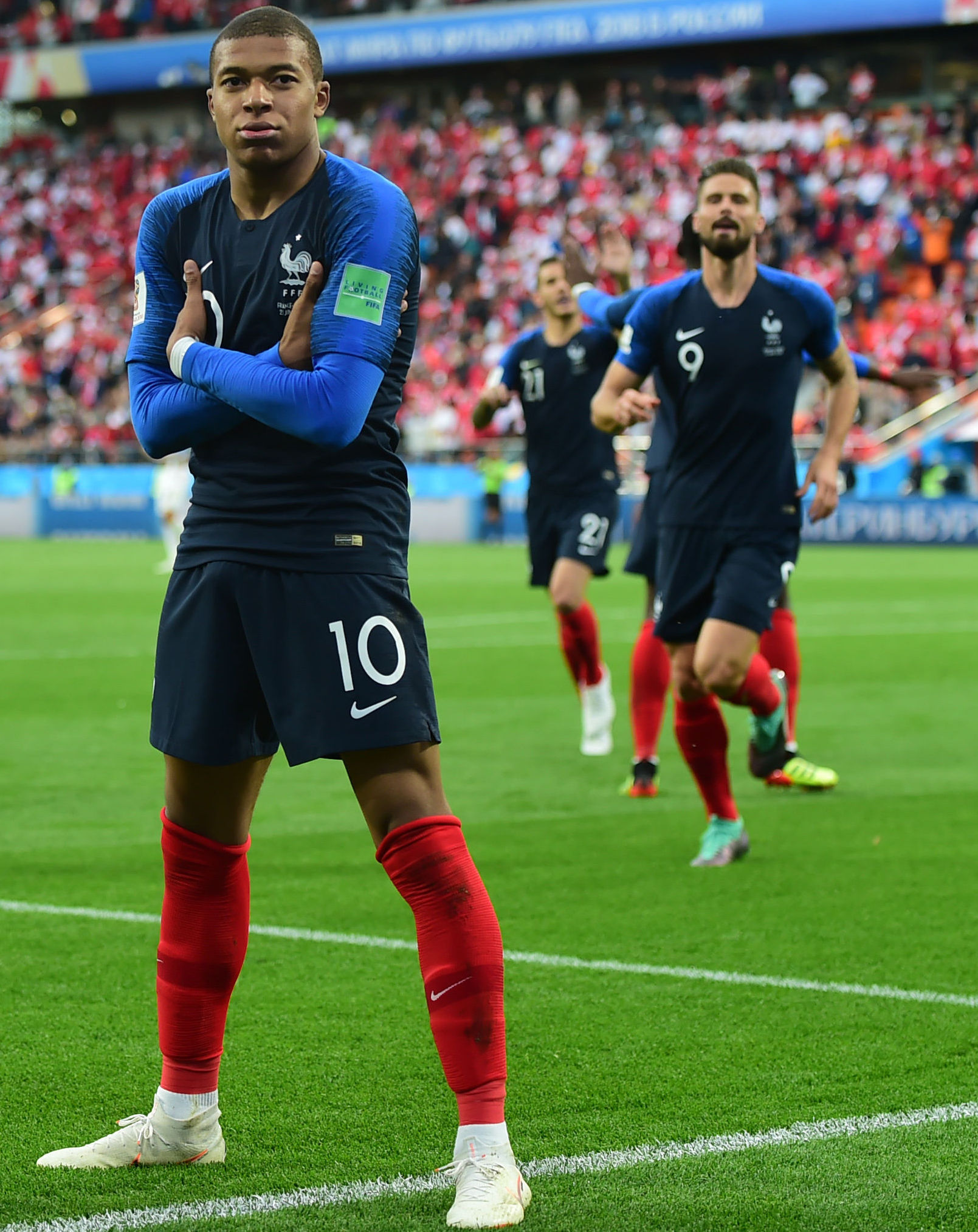 田中碧谈弗朗西斯受伤：真的很抱歉，祈愿他尽快恢复回归赛场