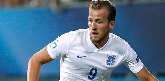 2米门将&“6国元帅”：两名法国球员随阿森纳U16夺冠