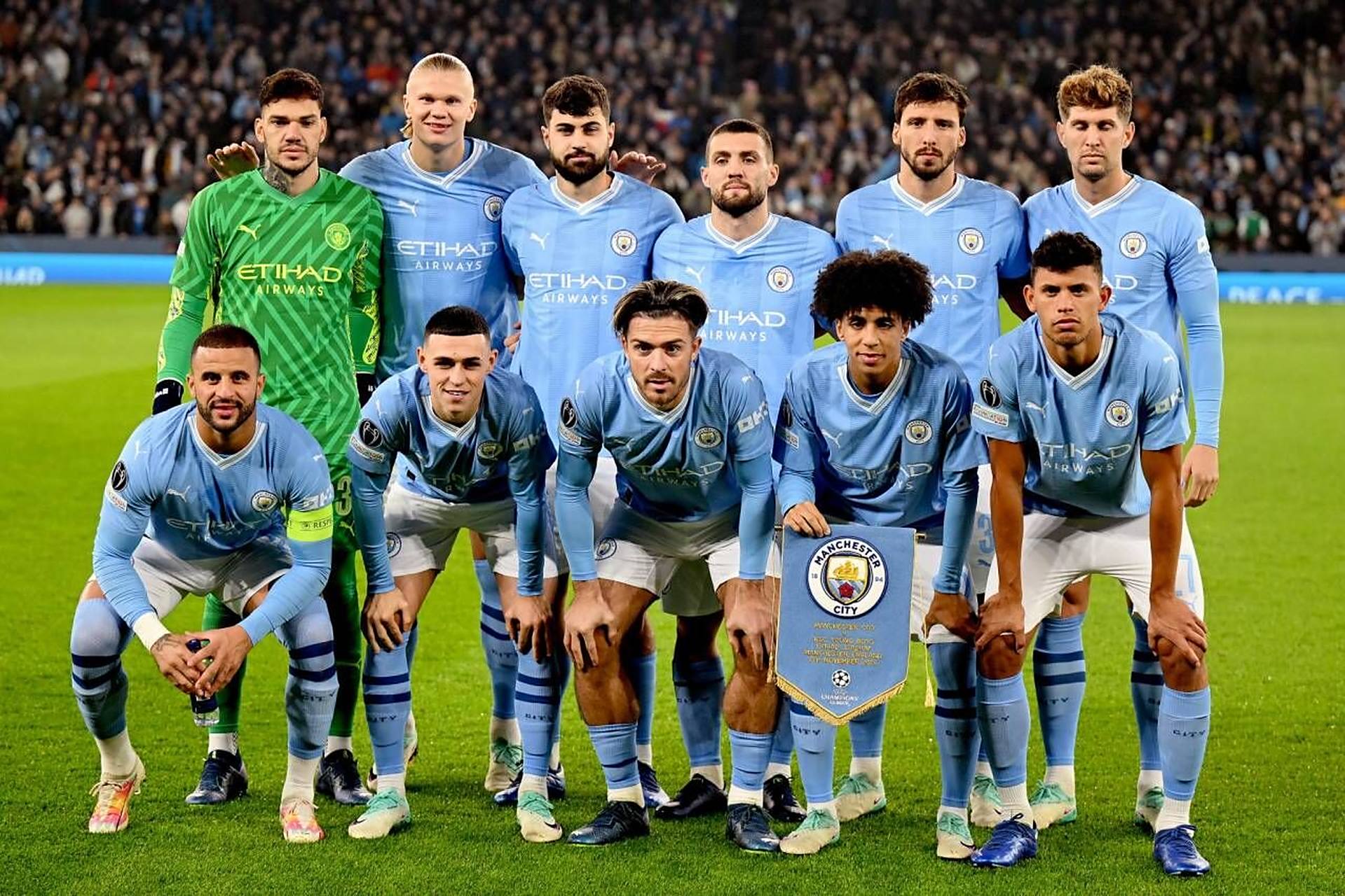 半场战报：本菲卡0-0勒沃库森，奥塔门迪中柱