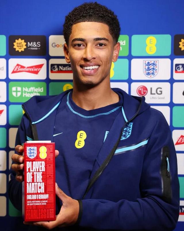 西海岸区领导：中超各队运营都很困难，政府部门必须要支持（西海岸区领导称中超俱乐部运营艰难，呼吁政府部门加大支持）