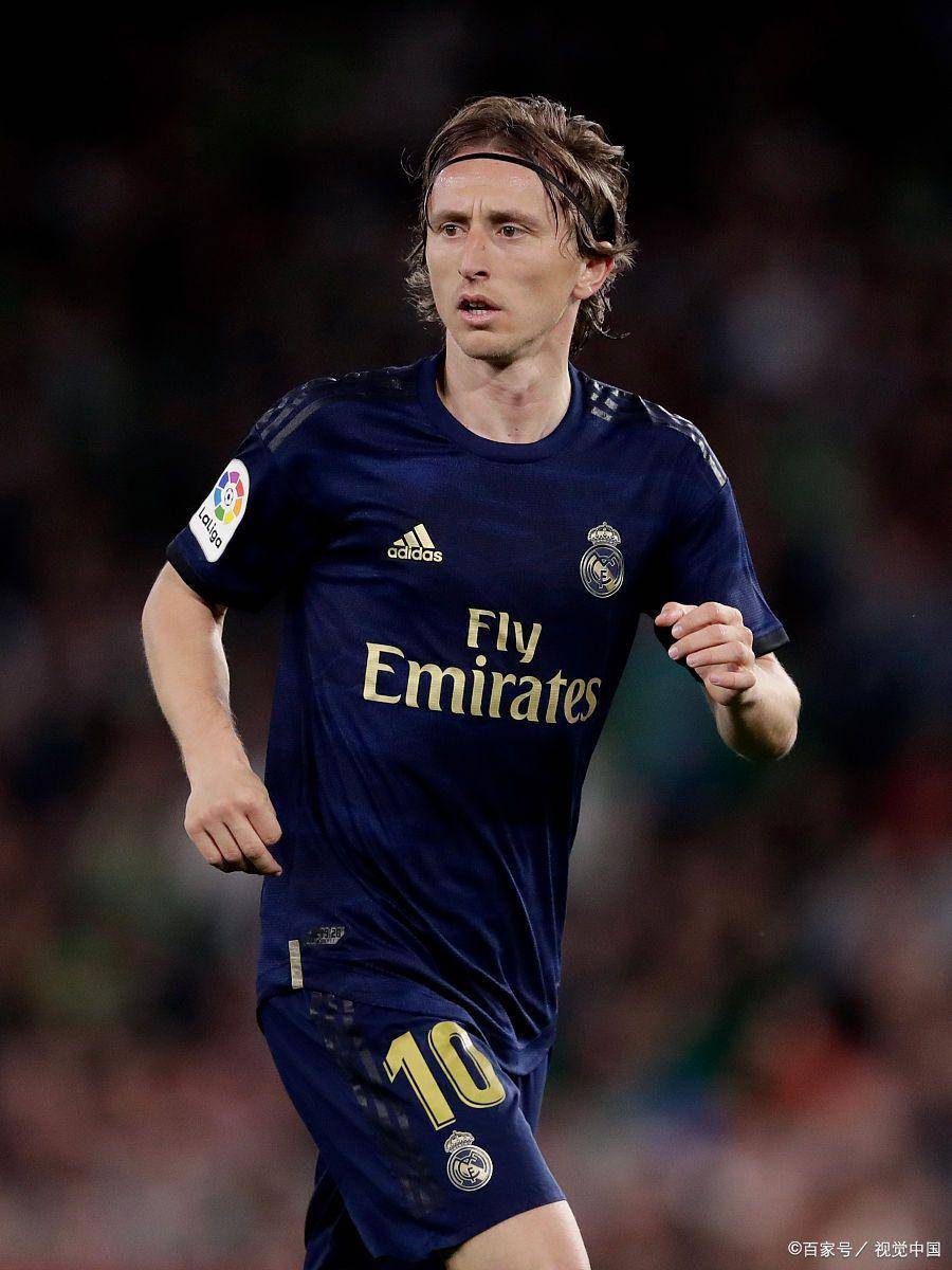 非洲杯前瞻：埃及坐拥豪华攻击线，南非连续11场比赛保持不败（非洲杯展望：埃及锋线群星云集，南非豪取11战不败）